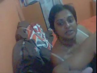 Indian desi marvellous blue vid housewife aunty dirty video perfected www.xnidhicam.blogspot.com