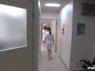 Japonais infirmière obtient vilain avec une sexuellement éveillé part6