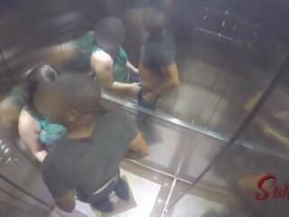 Sorayyaa e leo ogro foram pegos fudendo hindi elevador