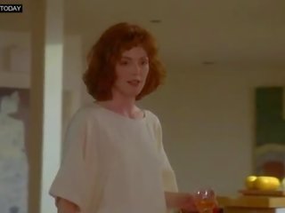 Julianne moore - video suo zenzero cespuglio - breve cuts (1993)