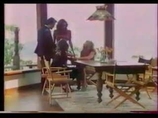 Tình yêu máy 1983 với không minh bạch regan và mai lin: giới tính quay phim 77