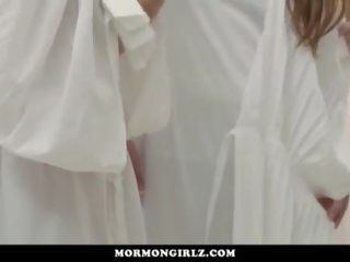 Mormongirlz- dua kanak-kanak perempuan launch sehingga redheads faraj