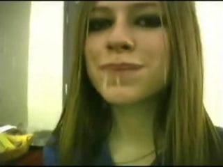 Avril lavigne 섬광 브래지어.